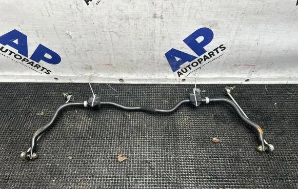 Toyota Prius (XW50) Front anti-roll bar/sway bar