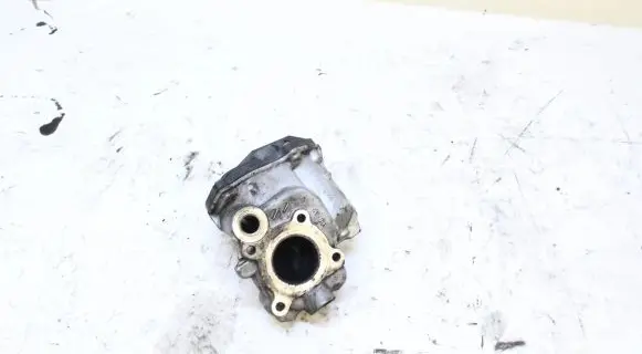 Mercedes-Benz Vito Viano W447 EGR thermostat 6511400860