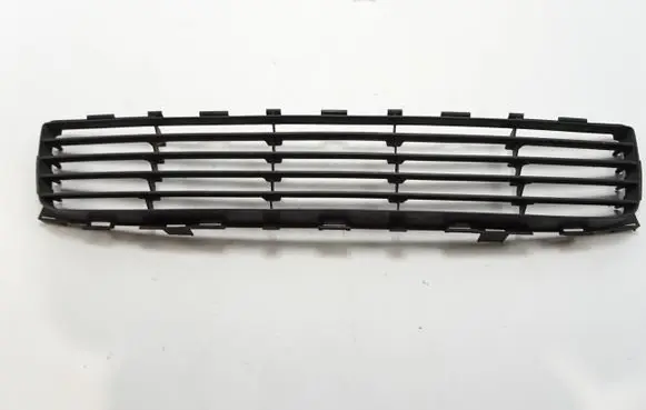 Front bumper lower grill