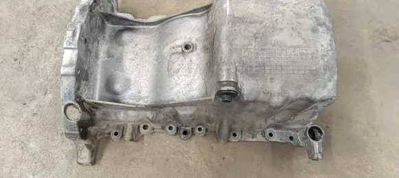 Jaguar XE Oil sump G4D36706AC