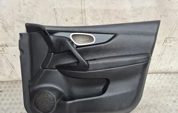 Nissan Qashqai Front door card panel trim 809104EA1A 809224EA1A 806824EA1AX
