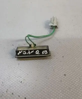 Nissan Qashqai Tailgate opening switch 