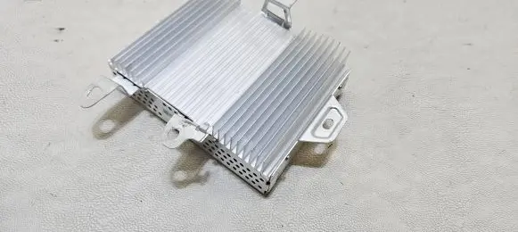 Tesla Model Y Sound amplifier 1507152-01-B