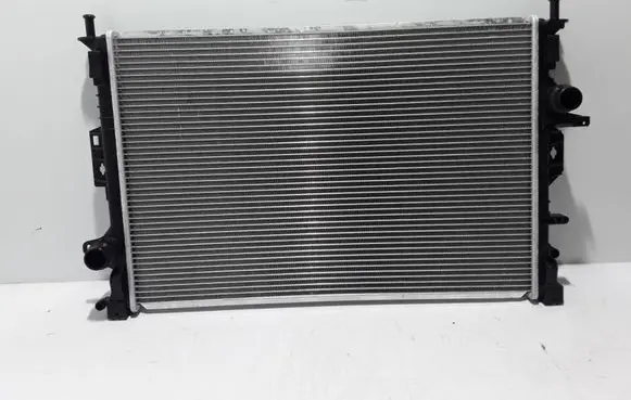 Volvo XC60 Coolant radiator 31368361