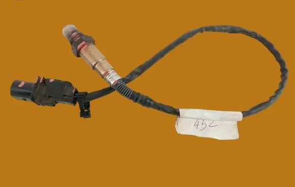 Volkswagen Transporter - Caravelle T5 Lambda probe sensor 03L906262