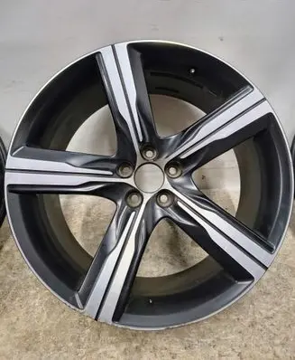 Volvo XC90 R20 alloy rim 