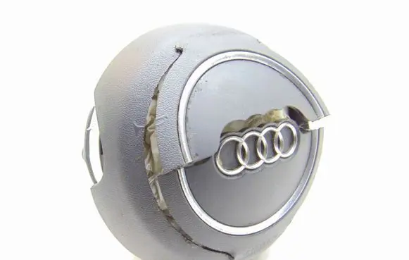 Audi A1 Steering wheel airbag 8X0880201A
