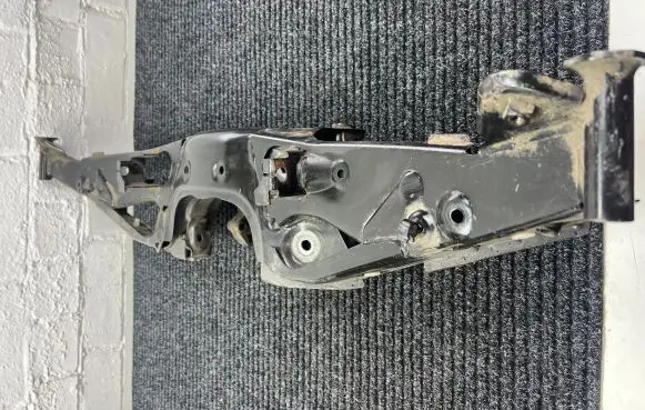 Mini Cooper F57 Rear axle beam 6856960 1232017 218714