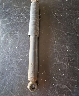 Iveco Daily 35 - 40.10 Rear shock absorber/damper 301700001663 504118330
