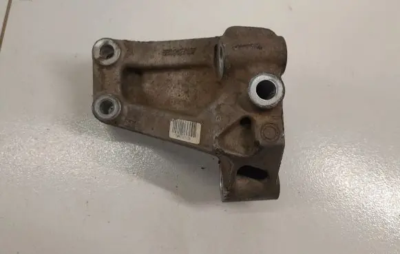 Fiat Ducato Engine mounting bracket 5802127136