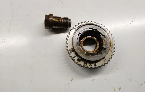 Mercedes-Benz A W177 Camshaft pulley/ VANOS A2820502700