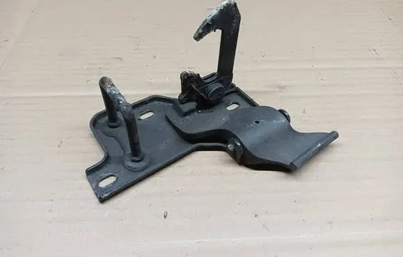 Skoda Yeti (5L) Engine bonnet/hood lock/latch loop/hook 5L0823480