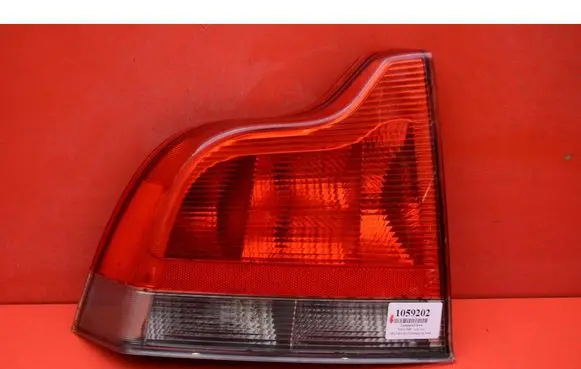 Volvo S60 Rear/tail lights 8664079