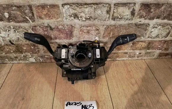 Ford Focus Steering wheel axle