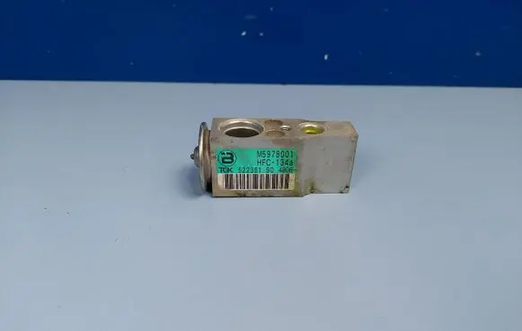 Opel Meriva A Other air conditioning (A/C) parts M5978001 52238190