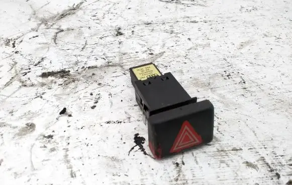 Audi A4 S4 B6 8E 8H Hazard light switch 8E0941509