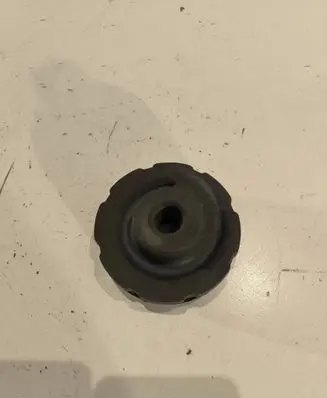 Audi A6 S6 C6 4F Coil spring/strut mount 8E0512140A