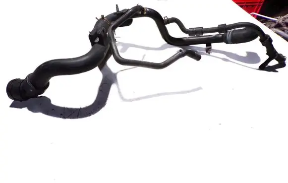 Audi A4 S4 B7 8E 8H Engine coolant pipe/hose 038121071S