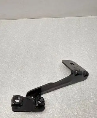 Audi A4 S4 B8 8K Front bumper mounting bracket 8K0807334A