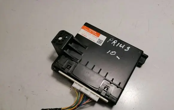Toyota Prius (XW30) Air conditioning/heating control unit 8865047061 1777004400