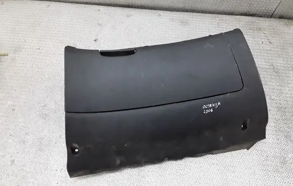 Skoda Octavia Mk2 (1Z) Glove box 1Z1857097L