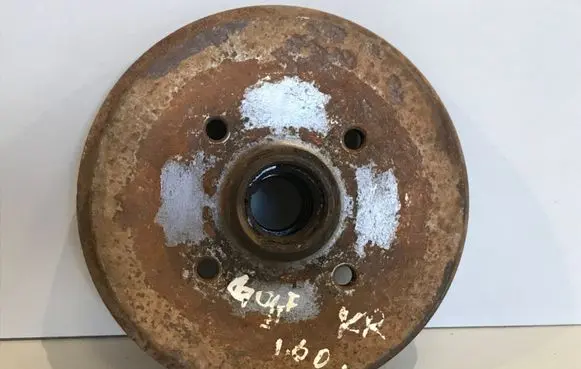Volkswagen Golf II Drum brake (rear) 