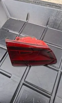 Volkswagen Touran II Tailgate rear/tail lights 176443