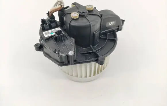 Citroen C4 I Picasso Heater fan/blower 5E2228000