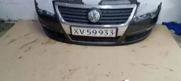 Volkswagen PASSAT B6 Front bumper 2326547