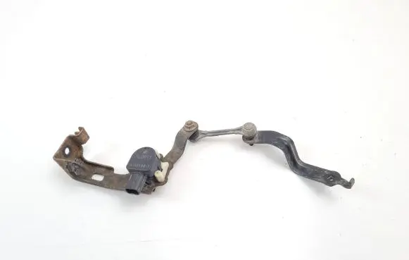 Toyota Prius (XW50) Headlight/headlamp level sensor 5L0911 A155144 A1551441