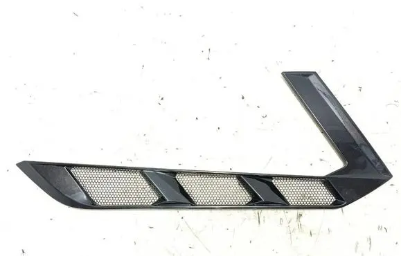 Chevrolet Corvette C8 Quarter panel pressure vent 