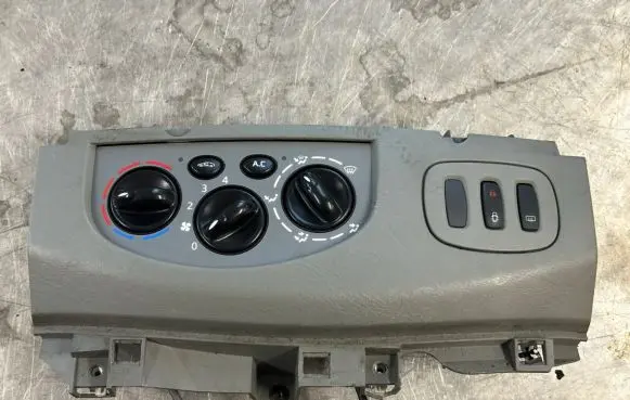 Renault Trafic II (X83) Climate control unit N108577P