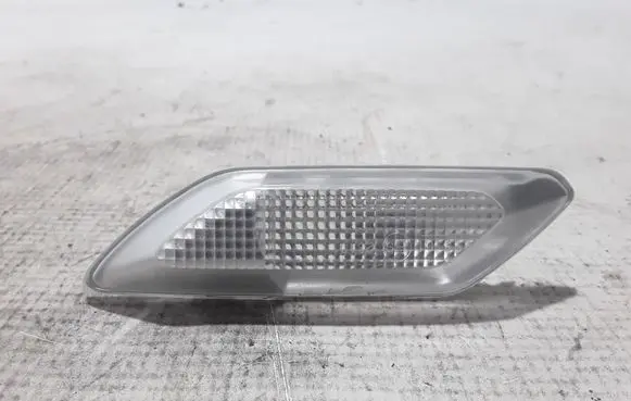 Dacia Jogger Front fender indicator light 261612750R