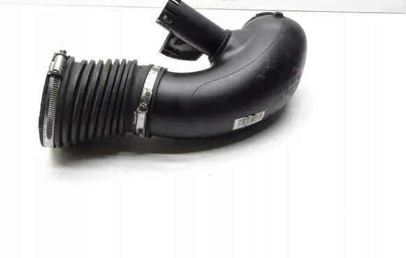 BMW X3 E83 Intercooler hose/pipe 7803843