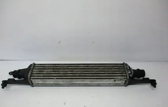 Opel Corsa D Intercooler radiator 55702194