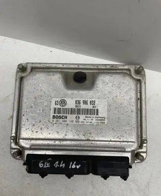 Volkswagen Golf IV Engine control unit/module 036906032 0261206140 26SA6058