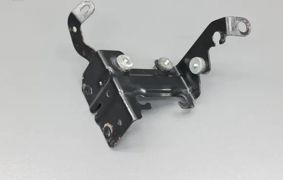Mazda 3 III ABS pump bracket S4363 B45A43310