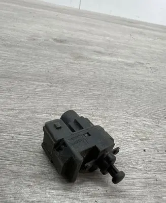 Ford Mondeo MK II Brake pedal sensor switch 93BB13480BB