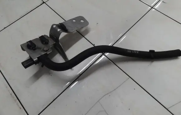 Ford S-MAX Exhaust gas pressure sensor FS7A-9G824-AA