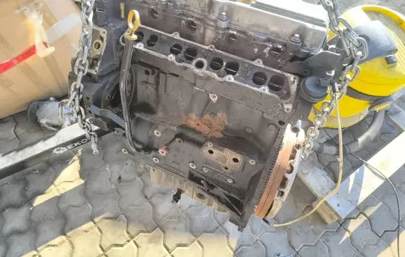 Opel Zafira A Engine 90400240