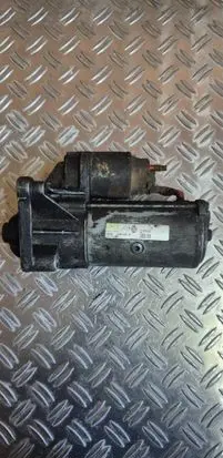 Renault Megane II Starter motor 8200075362b
