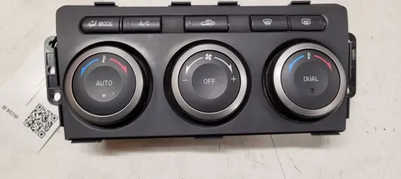 Mazda 6 Climate control unit GAM761190B T1005815JD
