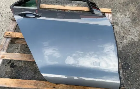 Volkswagen Golf VII Rear door 5G4833312L