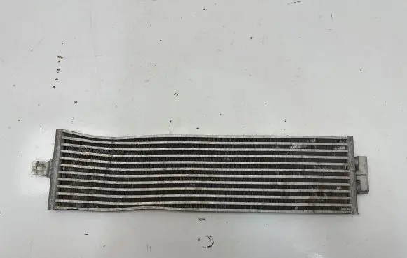 BMW 3 F30 F35 F31 Engine oil radiator 7600535 15272311 M151933D