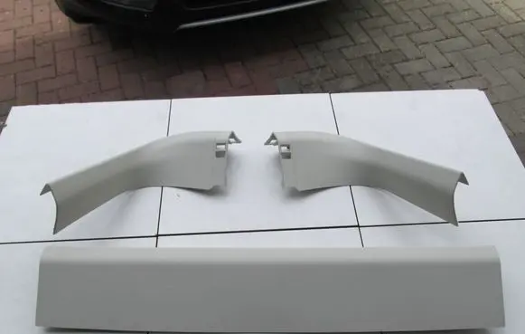 Ford Kuga II Tailgate/boot lid cover trim 