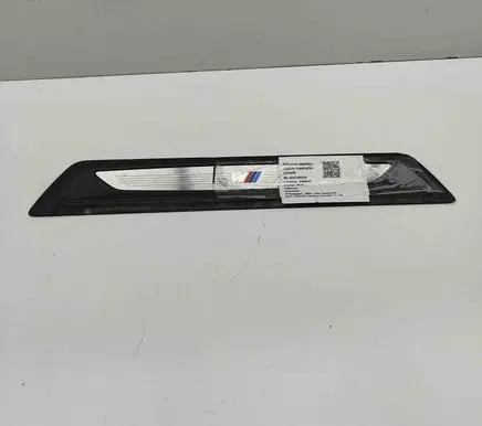 BMW 3 GT F34 Front sill trim cover 8051037