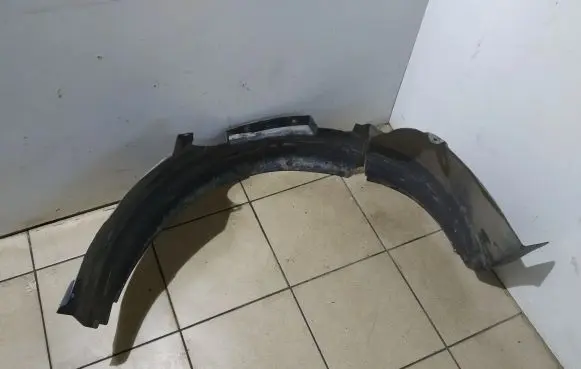 Dodge Caliber Front wheel arch liner splash guards 05303867AB