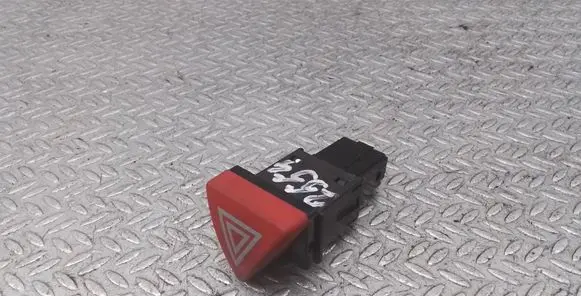 Audi A3 S3 A3 Sportback 8P Hazard light switch
