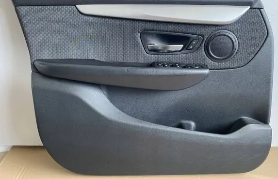 BMW 2 F46 Front door trim bar