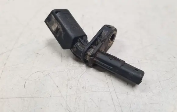 Volkswagen Golf V ABS brake wheel speed sensor 7H0927804